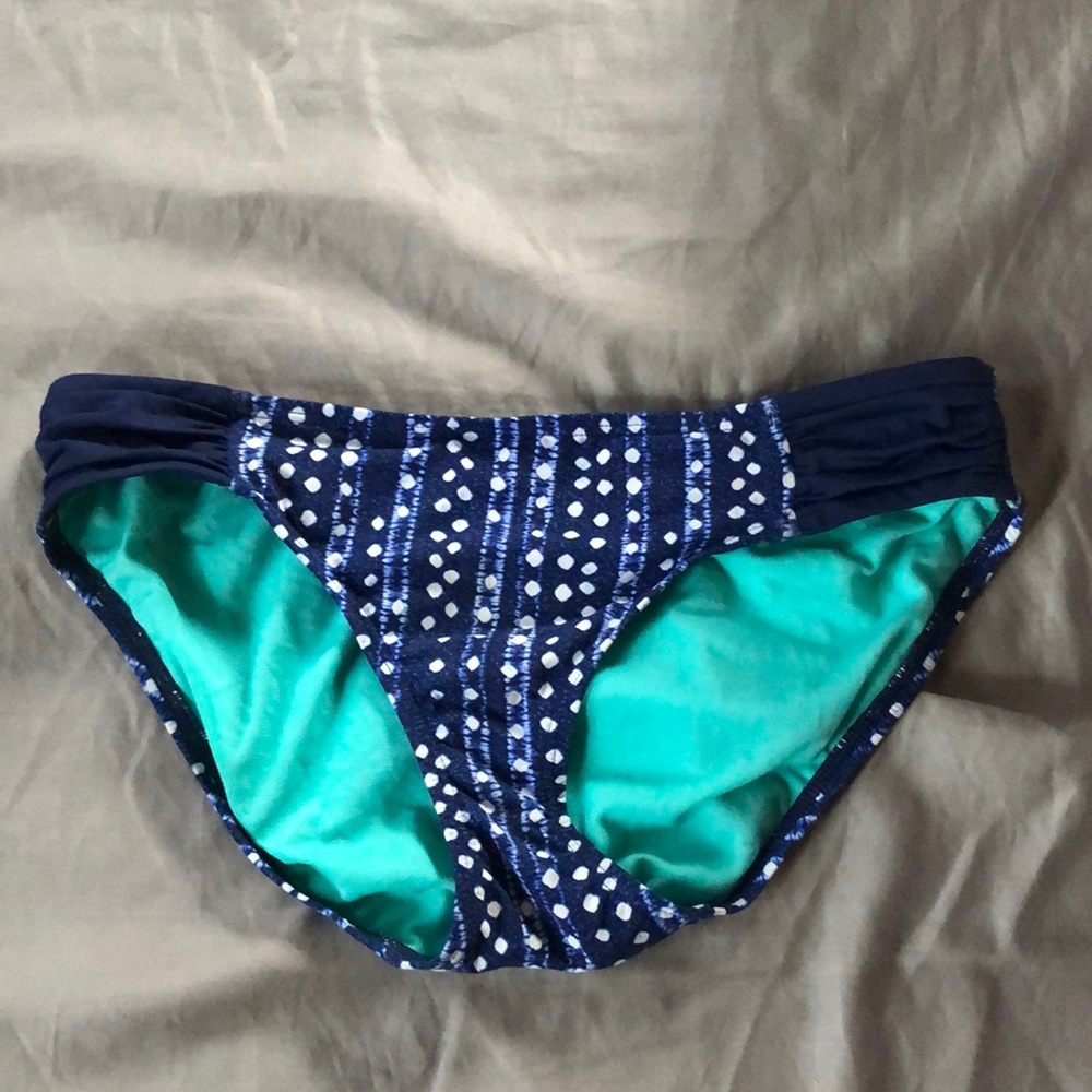 Title nine bikini top bottoms